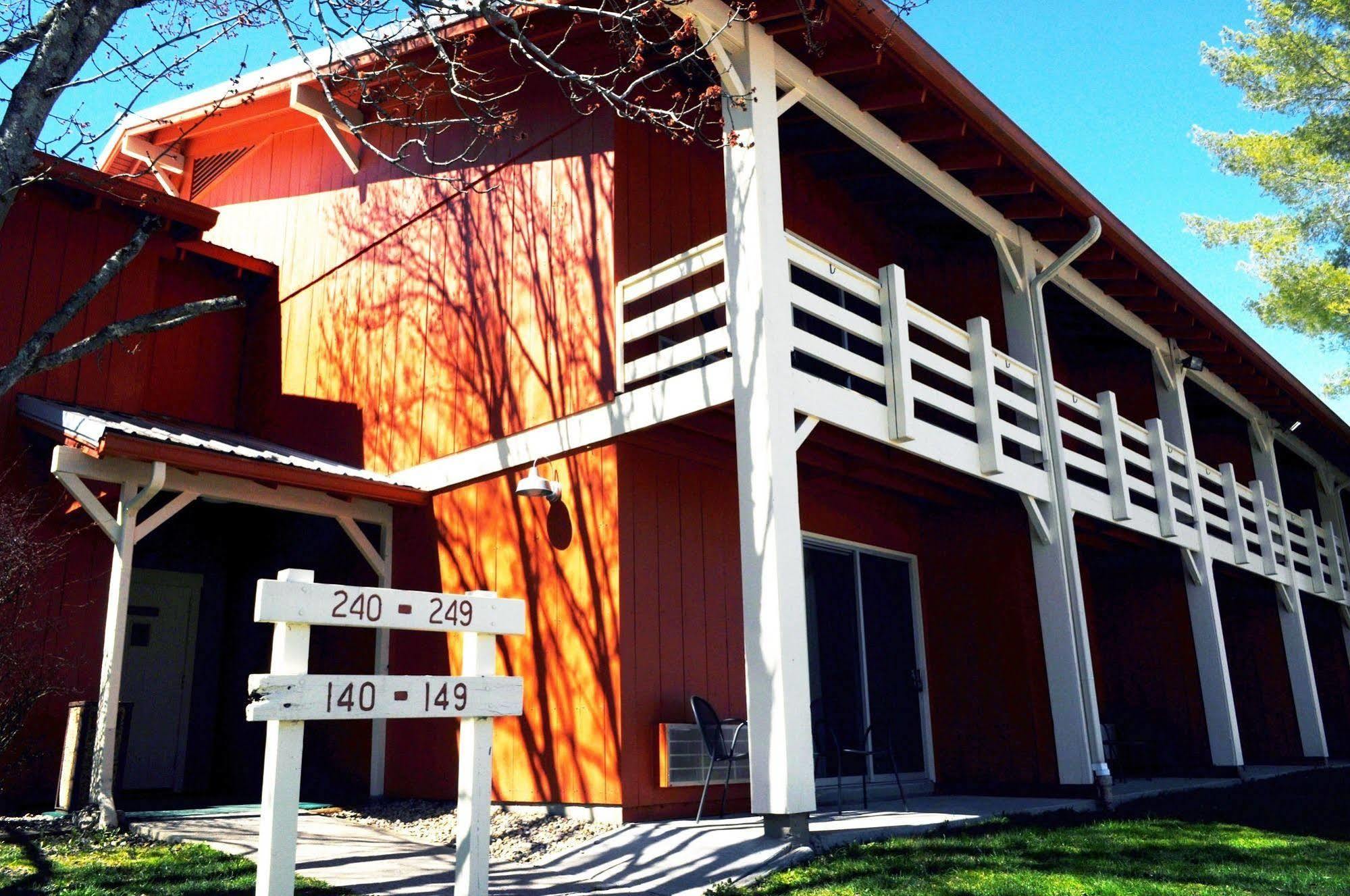 Brown County Inn Nashville Exterior foto